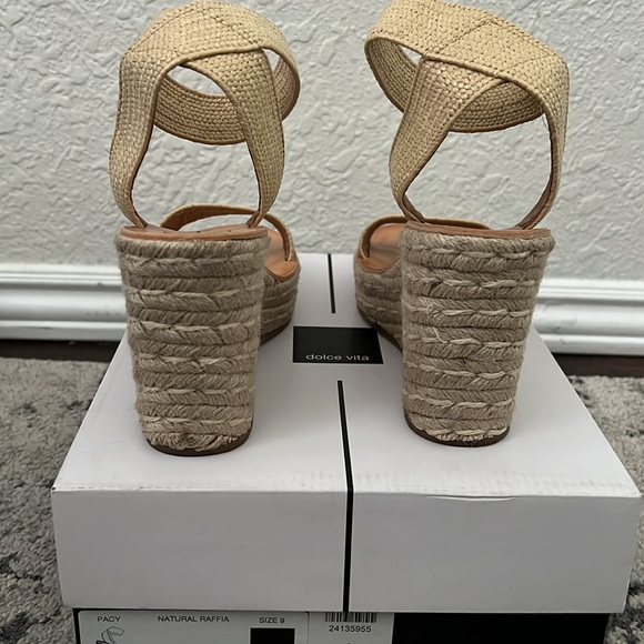 Dolce Vita Wedges - Picture 5 of 5